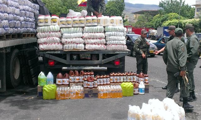 Colas y desabastecimiento en Cúcuta: