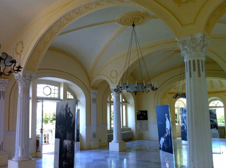 Interior de la Villa Lysis