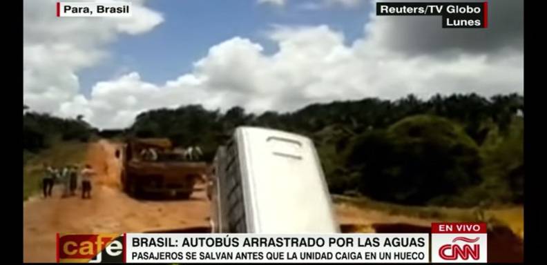 Brasil ha sido azotado por lluvias que han levantado ríos y causado estos desplomes en las vías