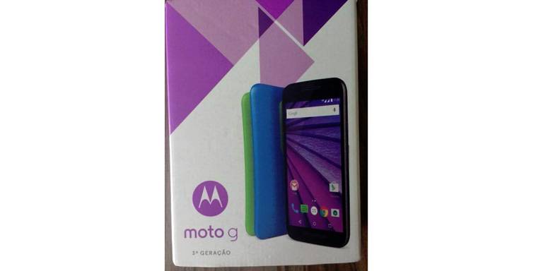 Nuevos detalles se han conocido del Motorola Moto G 2015, como por ejemplo la inclusión de las carcasas en la propia caja del teléfono