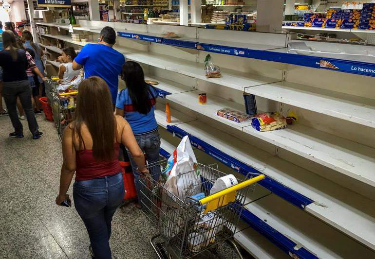 Mas de Bs 100 millones se requiere para alimentar a una familia de 5 personas