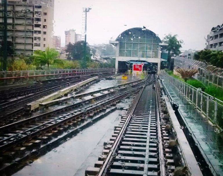 Lunes de abundante nubosidad con precipitaciones de intensidad variable