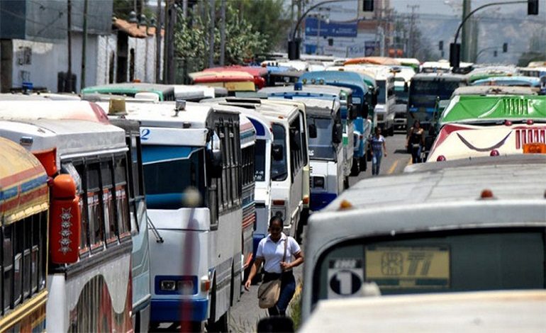 MedianteÂ acuerdo los transportistas de Guarenas- Guatire se comprometen a respetar tarifas