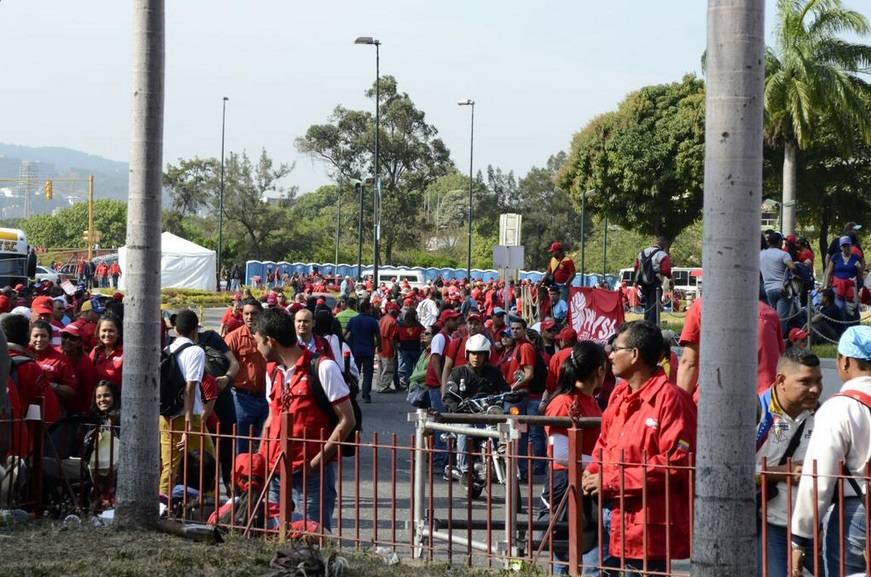 Hoy chavistas se concentran en apoyo a Maduro