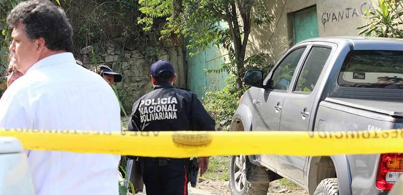 Tirotean a padre e hijo en la parroquia Antímano