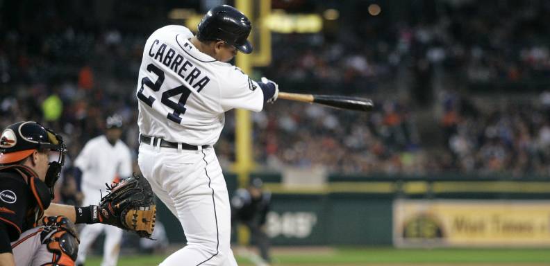 El grandeliga venezolano Miguel Cabrera avanza en la recuperación de la lesión que sufre en una pantorrilla y espera volver a la acción a mediados de agosto