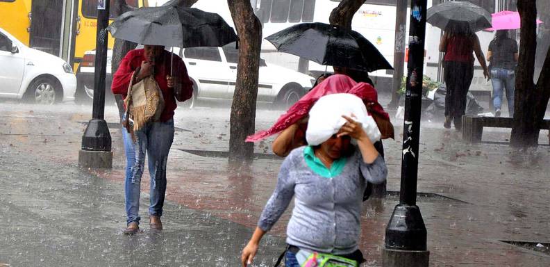 Las lluvias se presentarán en las regiones: Sur, Llanos Centrales y Occidentales, Andes y Zuliana, esto producto del paso de ondas tropicales por el país