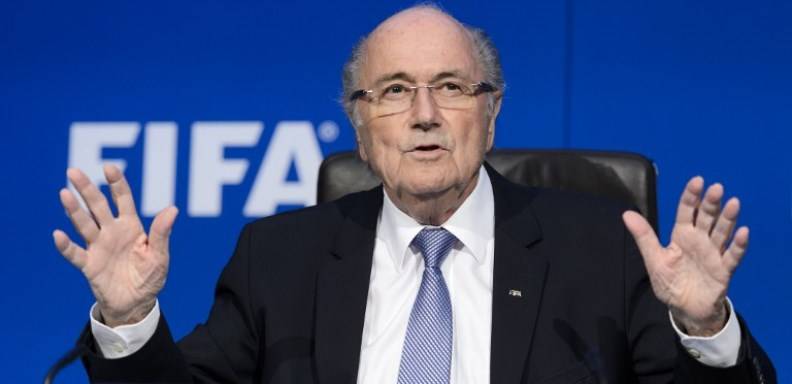 El suizo Joseph Blatter aseguró este lunes que no ha hecho "nada ilegal ni impropio" y que tiene intención de continuar como "presidente de la FIFA"