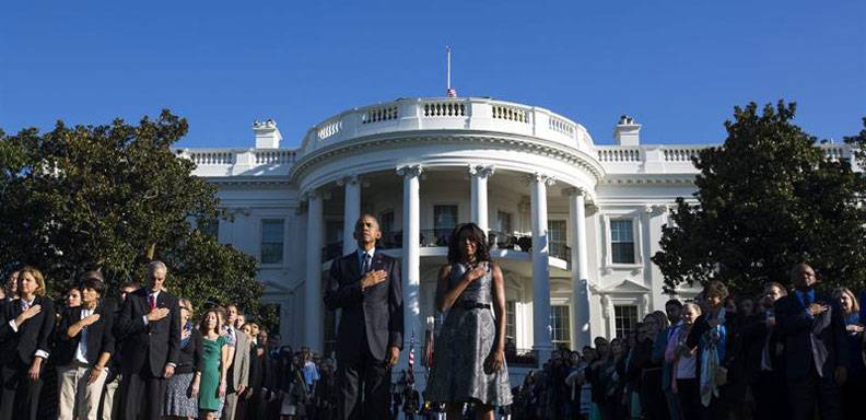 Obama encabeza el minuto de silencio por las víctimas del atentado ocurrido el 11 de septiembre