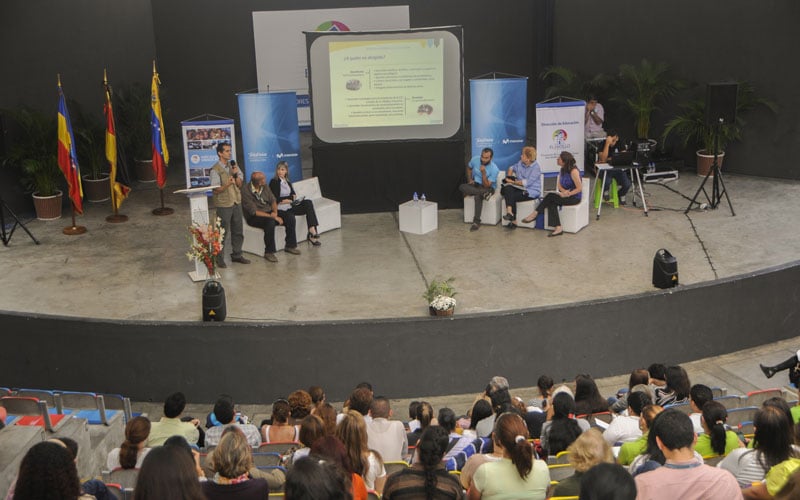 Alcaldía de El Hatillo organizó foro Competencias STEM e Innovación Educativa