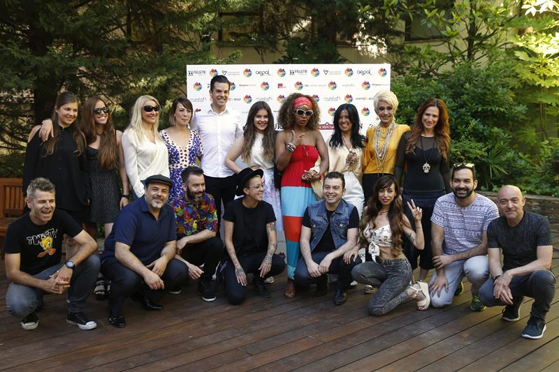 Orgullo Gay de Madrid recuerda a víctimas de Orlando y defiende bisexualidad / Foto: EFE