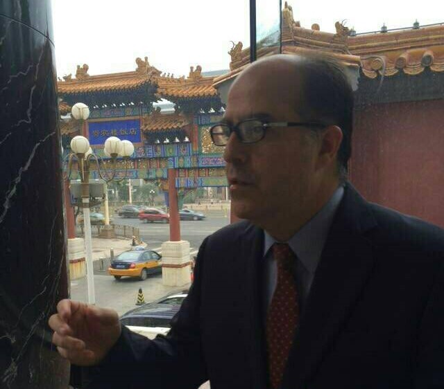 La visita de Borges se prolongará por cinco días, en los cuales compartirá la situación con expertos chinos de alto nivel en las ciudades de Beijing y Shangai