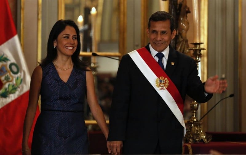 La primera dama habría encabezado "una organización delictiva" que lavó dinero proveniente de Venezuela para financiar la campaña del presidente Ollanta Humala