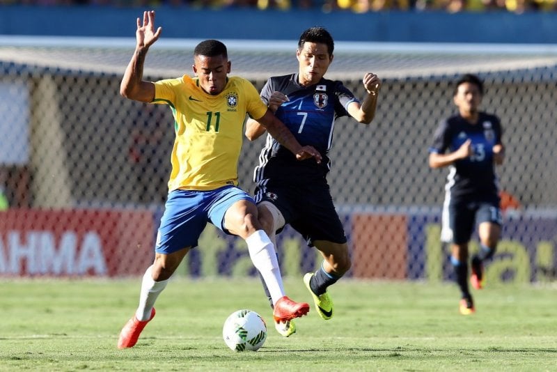 El Manchester City fichó al delantero brasileño Gabriel Jesús, procedente del Palmeiras, para las próximas cinco temporadas por un coste de 32,2 millones de euros