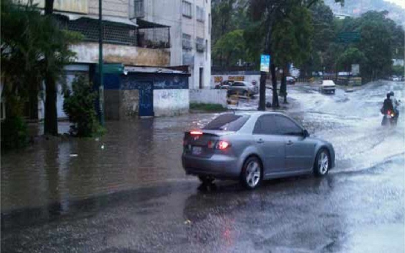 Desde la mañana de este miércoles las precipitaciones no pararon en Caracas