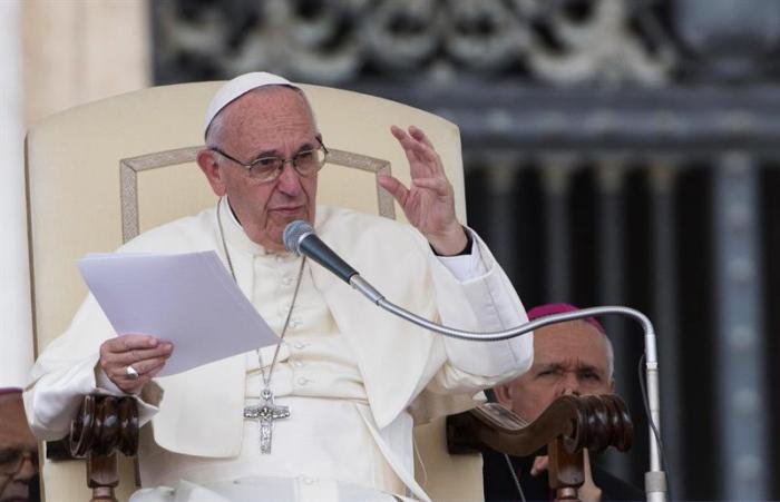 Papa apuesta al "diálogo verdadero" para la paz