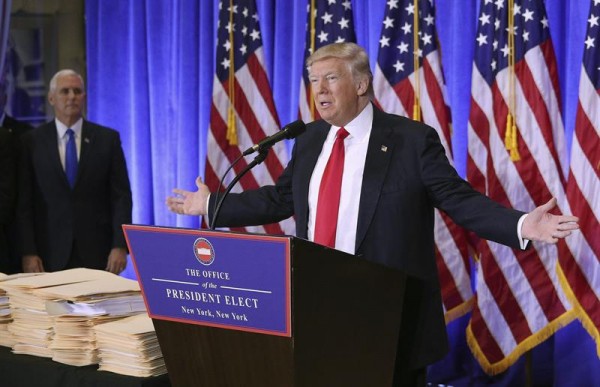 El presidente electo estadounidense, Donald Trump, ofrece una rueda de prensa en la Trump Tower, Nueva York, Estados Unidos/ Foto: EFE