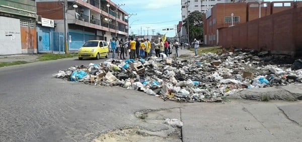 Cumaná está invadida por múltiples vertederos satelitales lo que constituye una fuente de contaminación para las comunidades por la presencia de moscas y malos olores” Fotos: Prensa PJ Sucre 