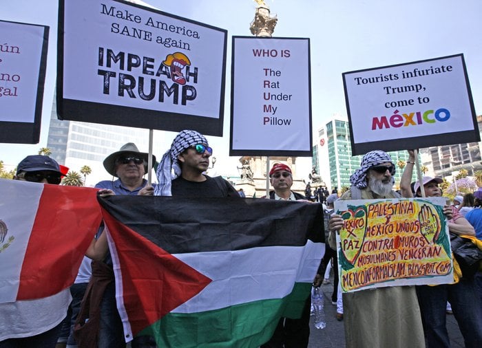 mexicanos protesta tres