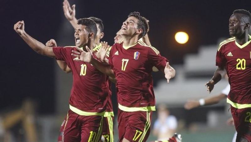 La selección venezolana de fútbol derrotó este viernes a Argentina en el arranque del Sudamericano Sub17 Chile 2017, e