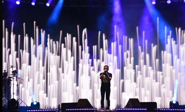 Un Enamorado Fonseca Regaló Un Fantástico Concierto En Caracas ...