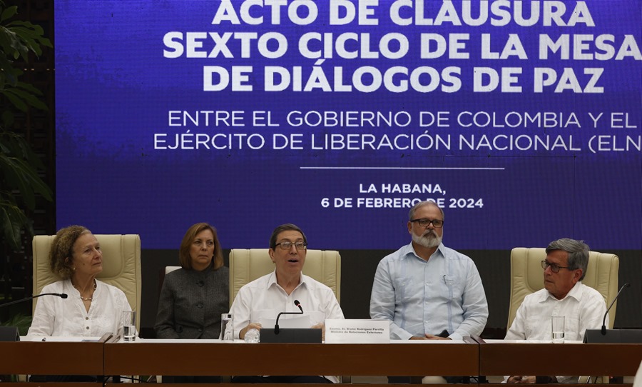 ELN and the Colombian Government resume dialogue in Venezuela