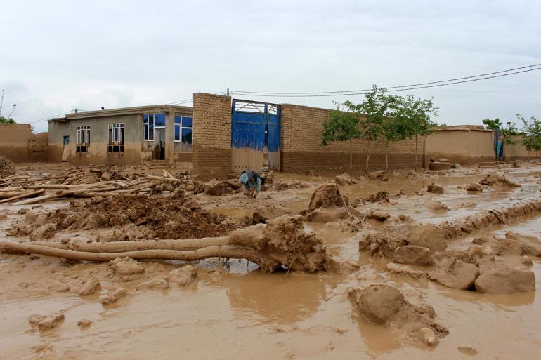 Floods in Afghanistan leave at least 300 dead