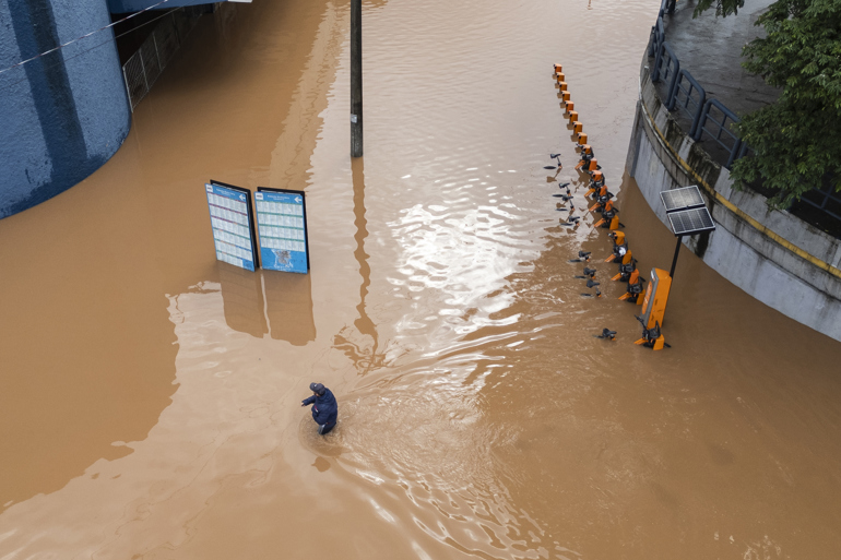 Floods in Brazil leave 108 dead and 136 missing